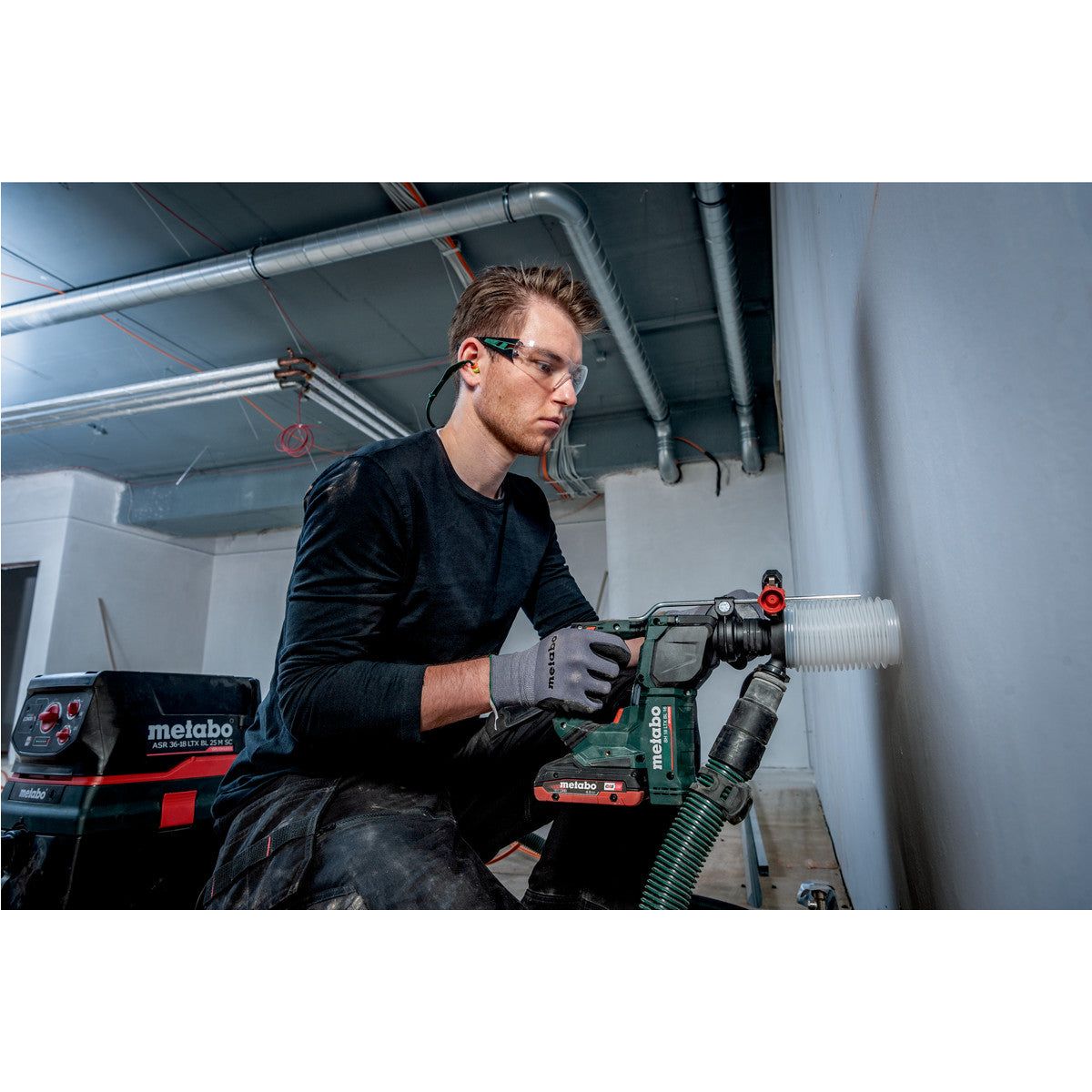 BH 18 LTX BL 16 Marteau sans fil Metabo (avec 2 accus + chargeur + metaBOX)
