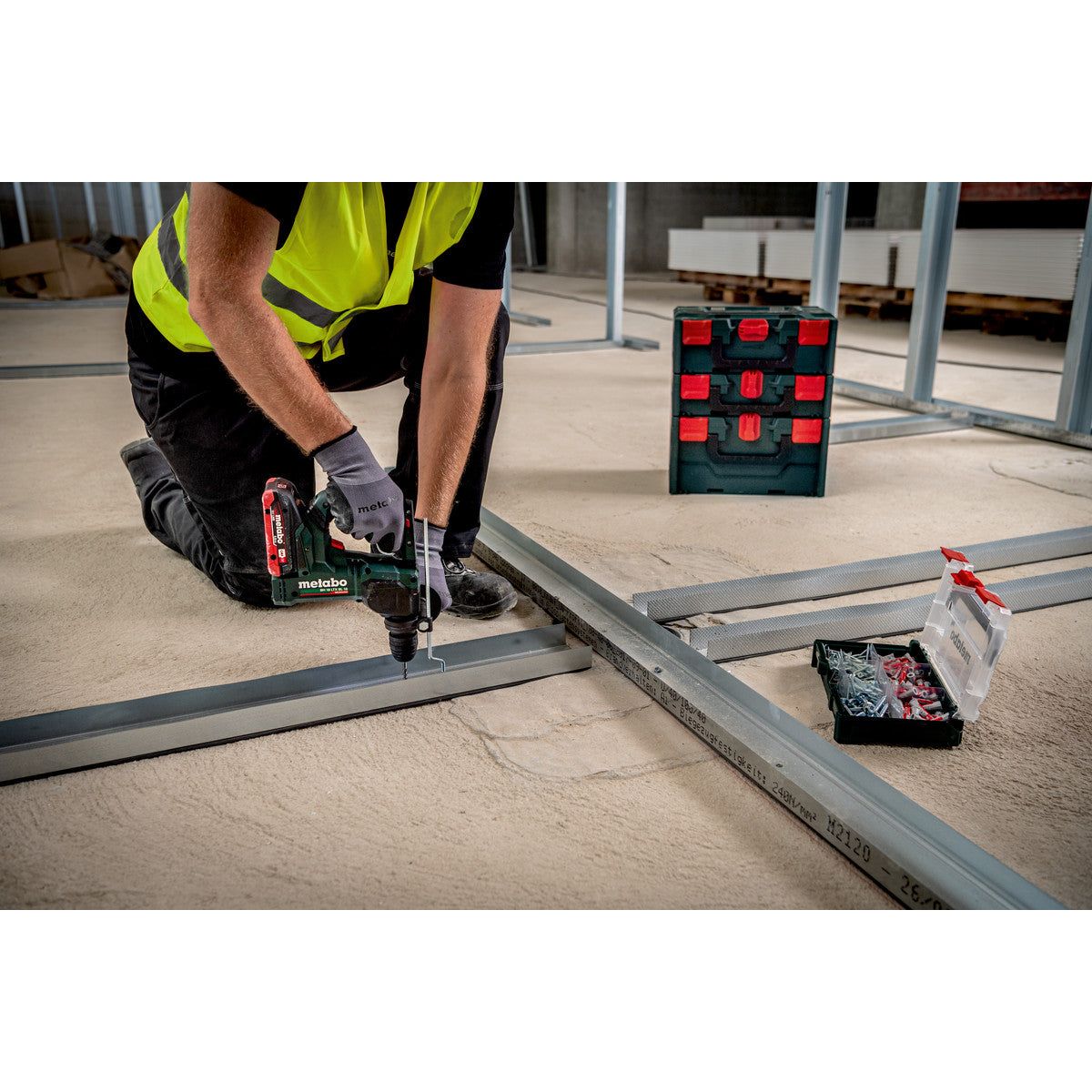 BH 18 LTX BL 16 Marteau sans fil Metabo (avec 2 accus + chargeur + metaBOX)