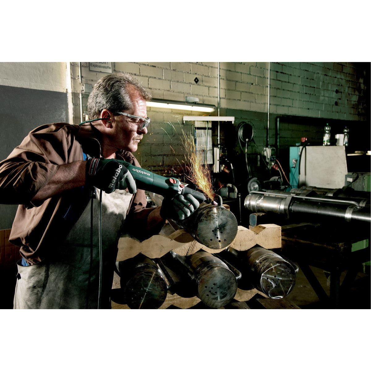 GE 710 Plus Meuleuse droite Metabo