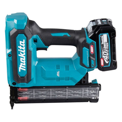 Cloueuse XGT Makita 40V max • Clous : 18 Ga / 15-40 mm / Ø 1.2 mm