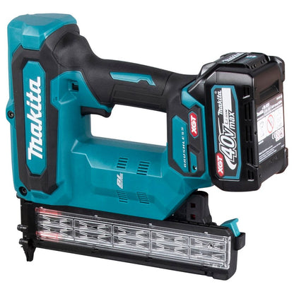 Cloueuse XGT Makita 40V max • Clous : 18 Ga / 15-40 mm / Ø 1.2 mm