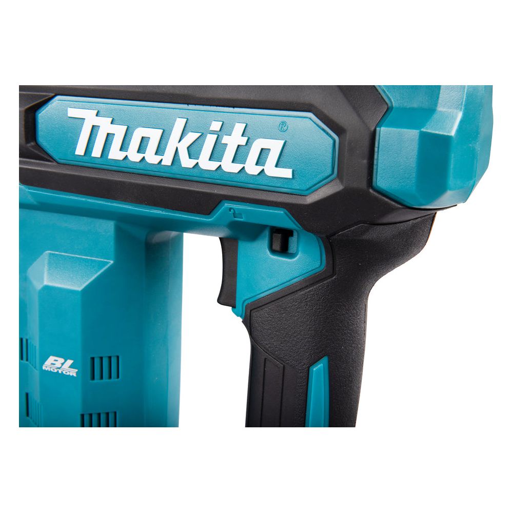 Cloueuse XGT Makita 40V max • Clous : 18 Ga / 15-40 mm / Ø 1.2 mm